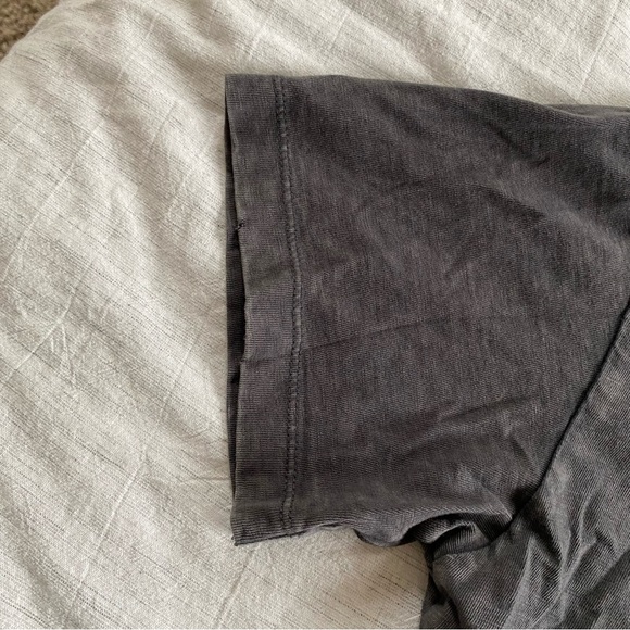 Aerie Boyfriend Distressed Oversized T-shirt Tee Gray - Picture 4 of 8